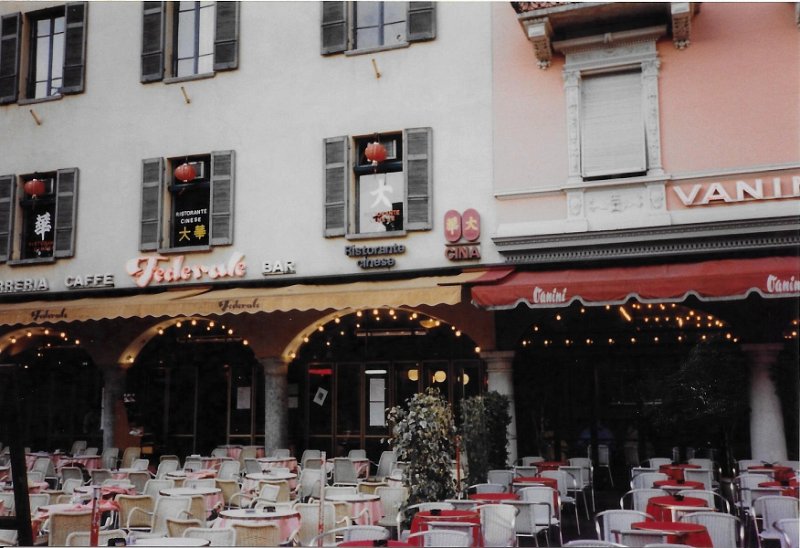 199803xx - 027 Venice, Florence, Rome.jpg